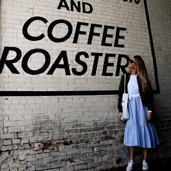 COPY - 💕 MEET YOUR POSHER 💕 - Picture 7 of 13